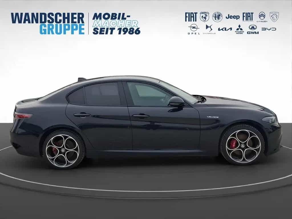 Alfa Romeo Giulia Veloce Q4 2.0 Turbo 16V Kam.+KeyLess+SHZ 01/2024-photo-7