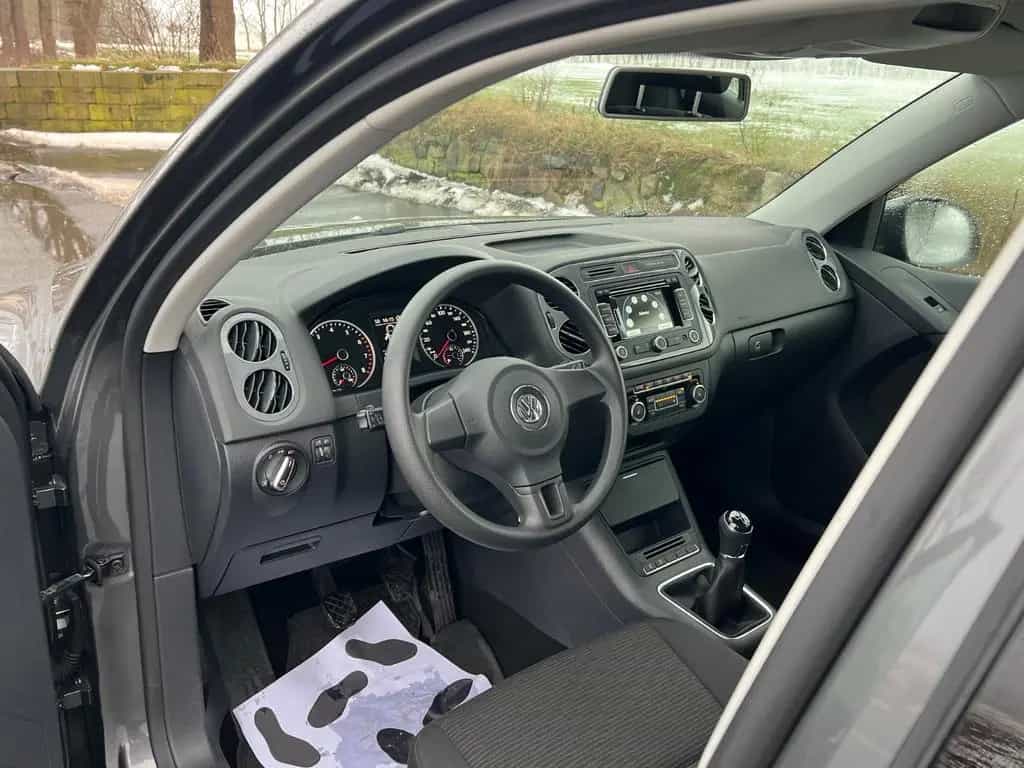Volkswagen Tiguan Trend & Fun 1.Hand 87000km Scheckheft 07/2014-photo-12