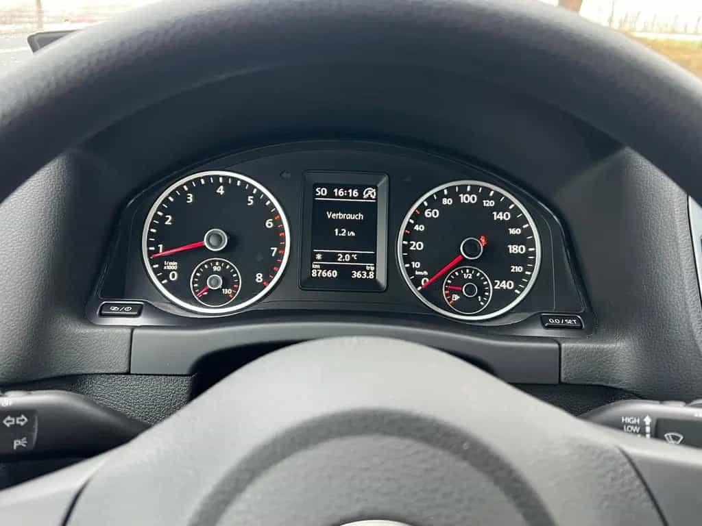Volkswagen Tiguan Trend & Fun 1.Hand 87000km Scheckheft 07/2014-photo-13