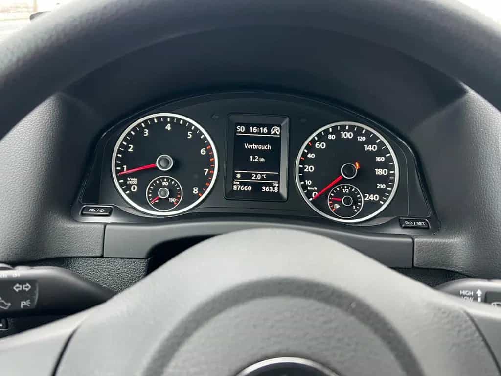 Volkswagen Tiguan Trend & Fun 1.Hand 87000km Scheckheft 07/2014-photo-14