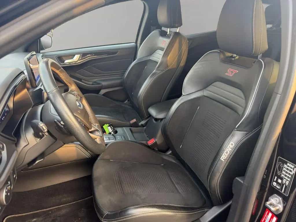 Ford Focus 2.3 EcoBoost ST Automatik Turnier 09/2020-photo-11