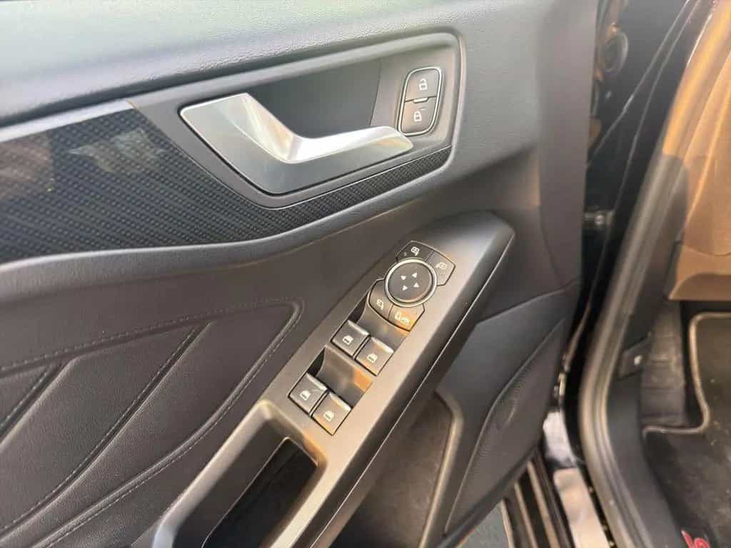 Ford Focus 2.3 EcoBoost ST Automatik Turnier 09/2020-photo-15