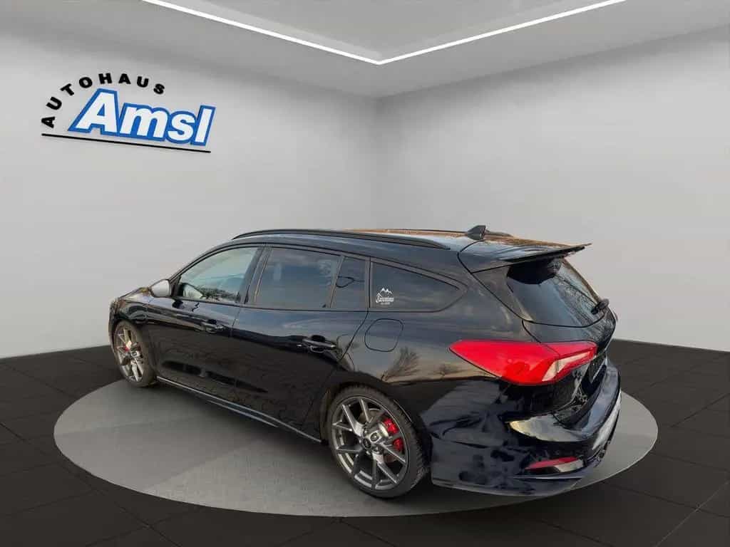 Ford Focus 2.3 EcoBoost ST Automatik Turnier 09/2020-photo-3
