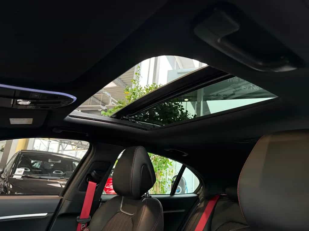 Genesis G70 Shooting Brake Sport AWD PANO 360° ACC 05/2023-photo-11