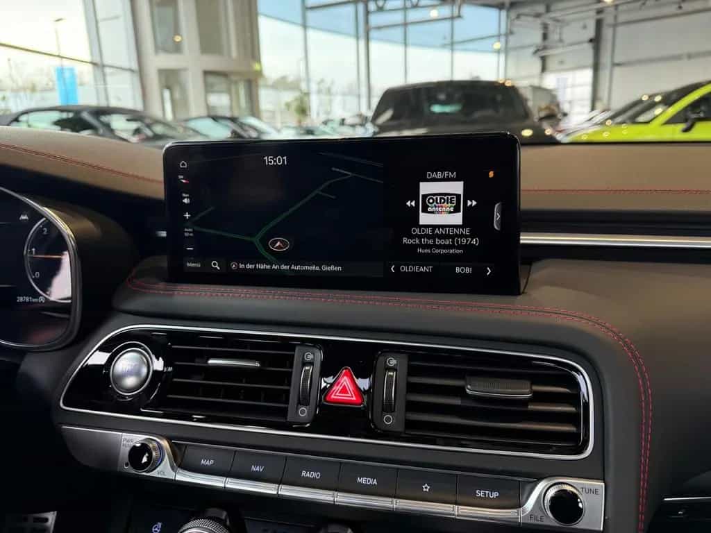 Genesis G70 Shooting Brake Sport AWD PANO 360° ACC 05/2023-photo-16