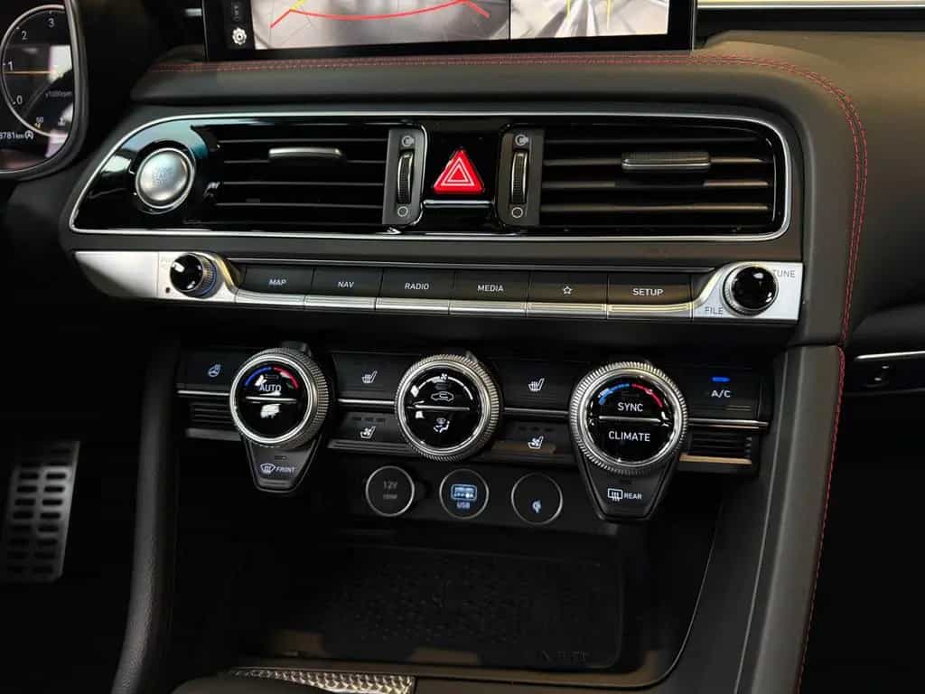 Genesis G70 Shooting Brake Sport AWD PANO 360° ACC 05/2023-photo-18