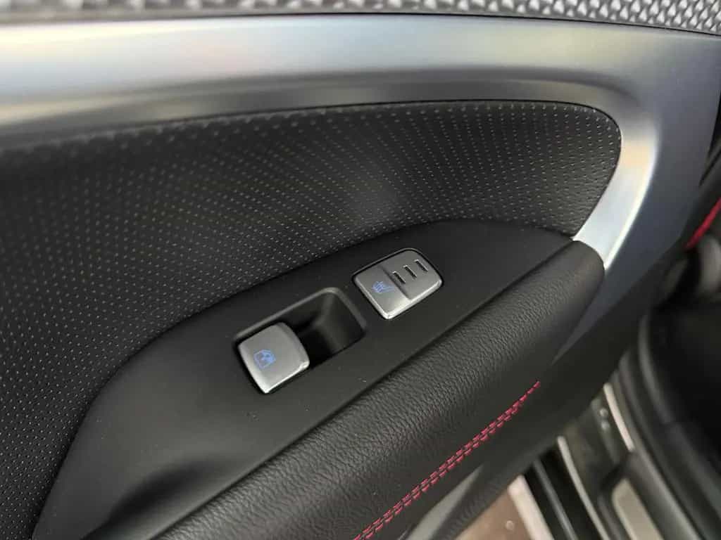 Genesis G70 Shooting Brake Sport AWD PANO 360° ACC 05/2023-photo-22
