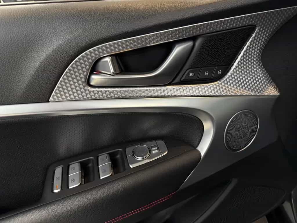 Genesis G70 Shooting Brake Sport AWD PANO 360° ACC 05/2023-photo-9