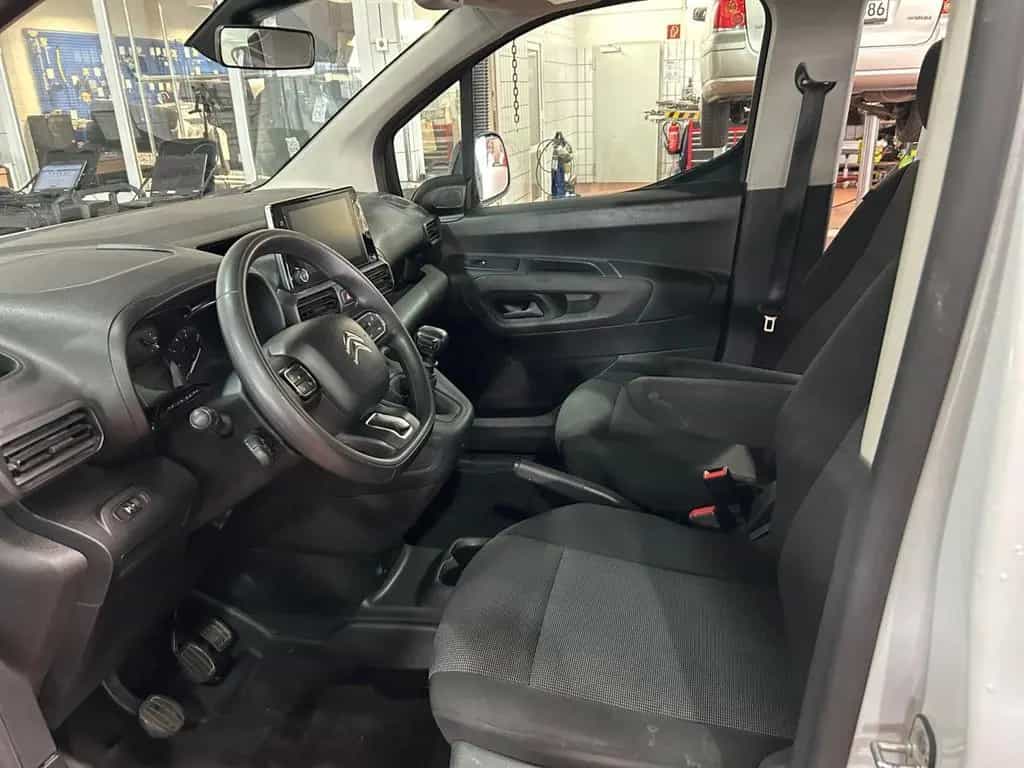 Citroën Berlingo 1.5 BlueHDI 130 5-Sitzer L2 03/2024-photo-8