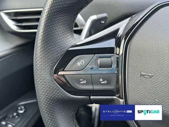 Peugeot 3008 1.2 PureTech 130 GT 09/2023-photo-15