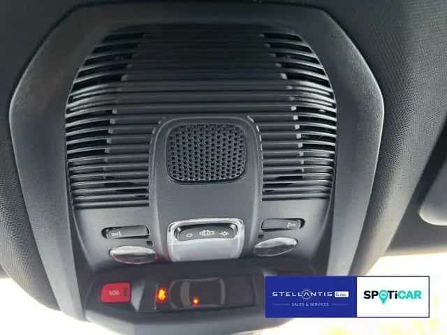 Peugeot 3008 1.2 PureTech 130 GT 09/2023-photo-20