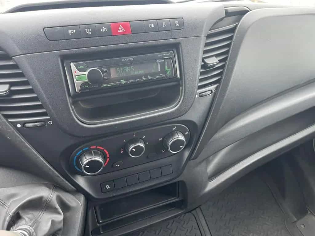 Iveco ANDERE Daily Kasten HKa 35 S TÜV 06 2027 04/2017-photo-12