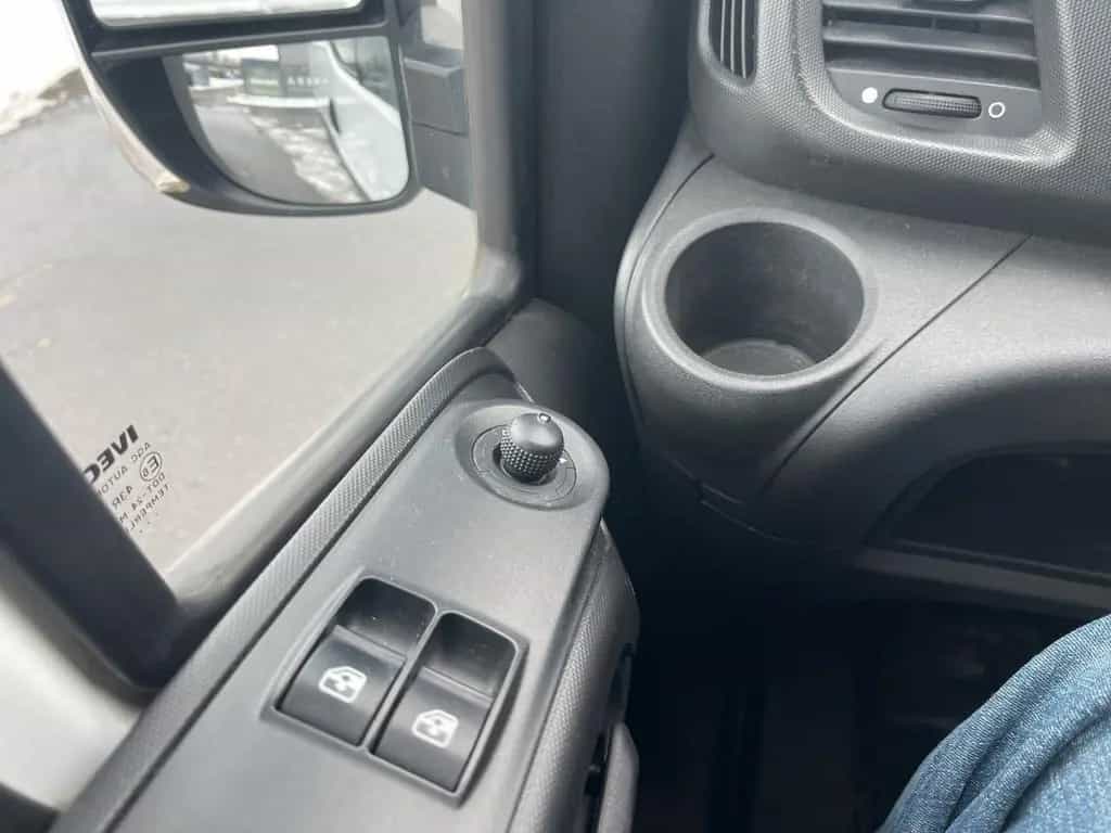 Iveco ANDERE Daily Kasten HKa 35 S TÜV 06 2027 04/2017-photo-14