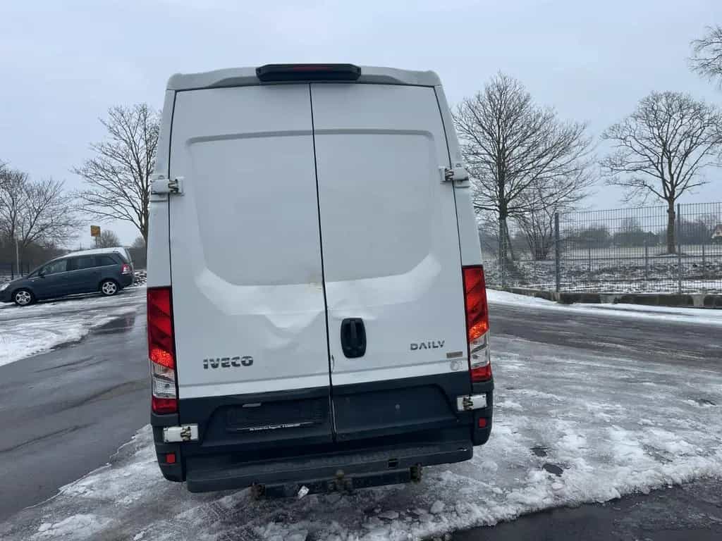 Iveco ANDERE Daily Kasten HKa 35 S TÜV 06 2027 04/2017-photo-5