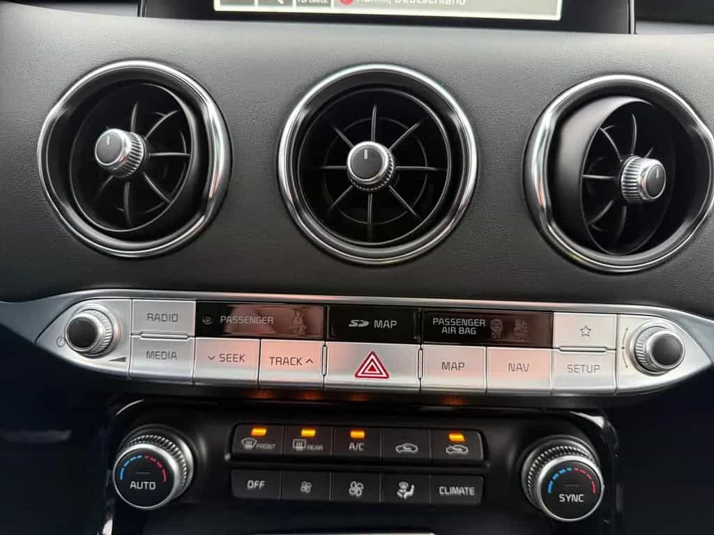 Kia Stinger GT 3.3 Turbo AWD *BASTUCK-AGA*Pano*H&K*L 12/2019-photo-28