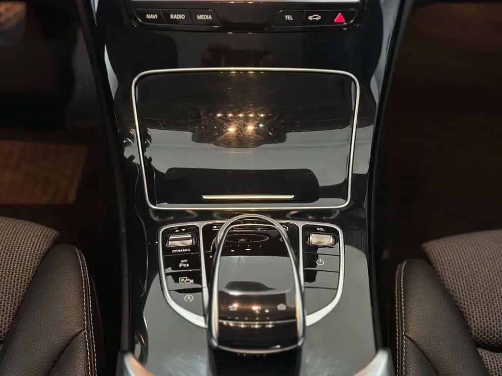 Mercedes-Benz C-Class 180 CGI Lim 9G-Tronic Avantgarde Voll-Service 05/2019-photo-17