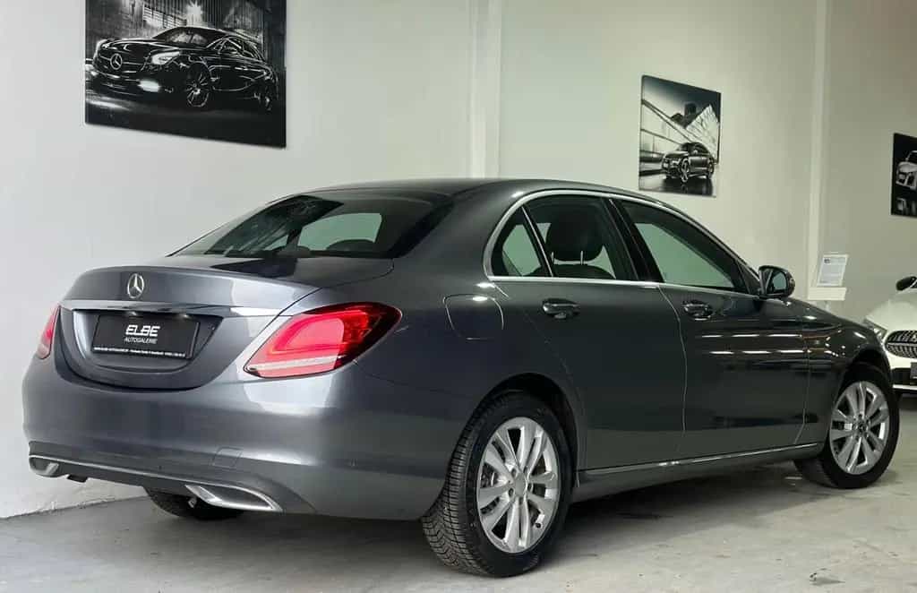 Mercedes-Benz C-Class 180 CGI Lim 9G-Tronic Avantgarde Voll-Service 05/2019-photo-4