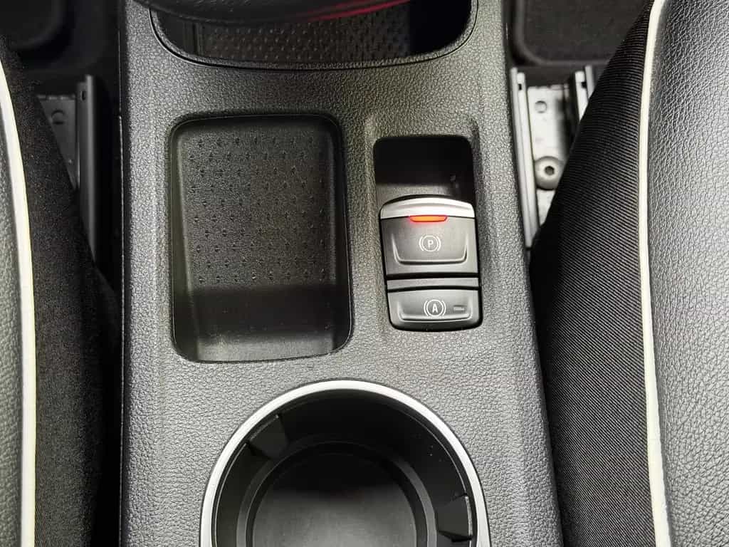 Renault Captur II Intens Automatik 04/2020-photo-29