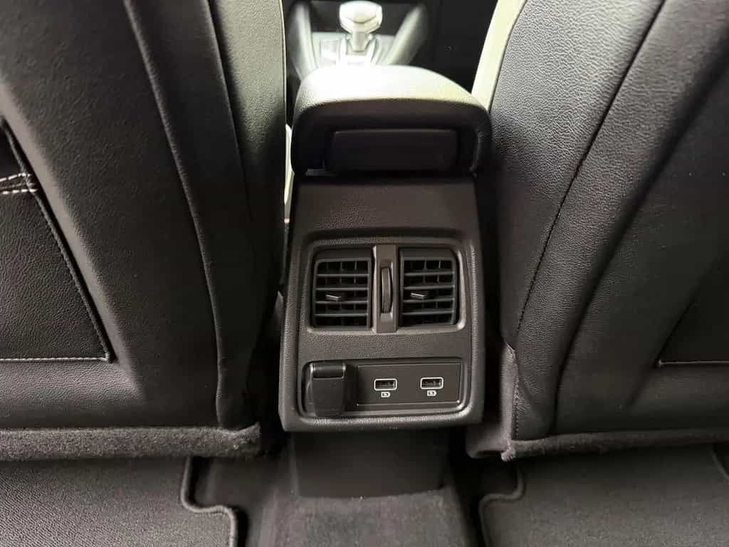 Renault Captur II Intens Automatik 04/2020-photo-32