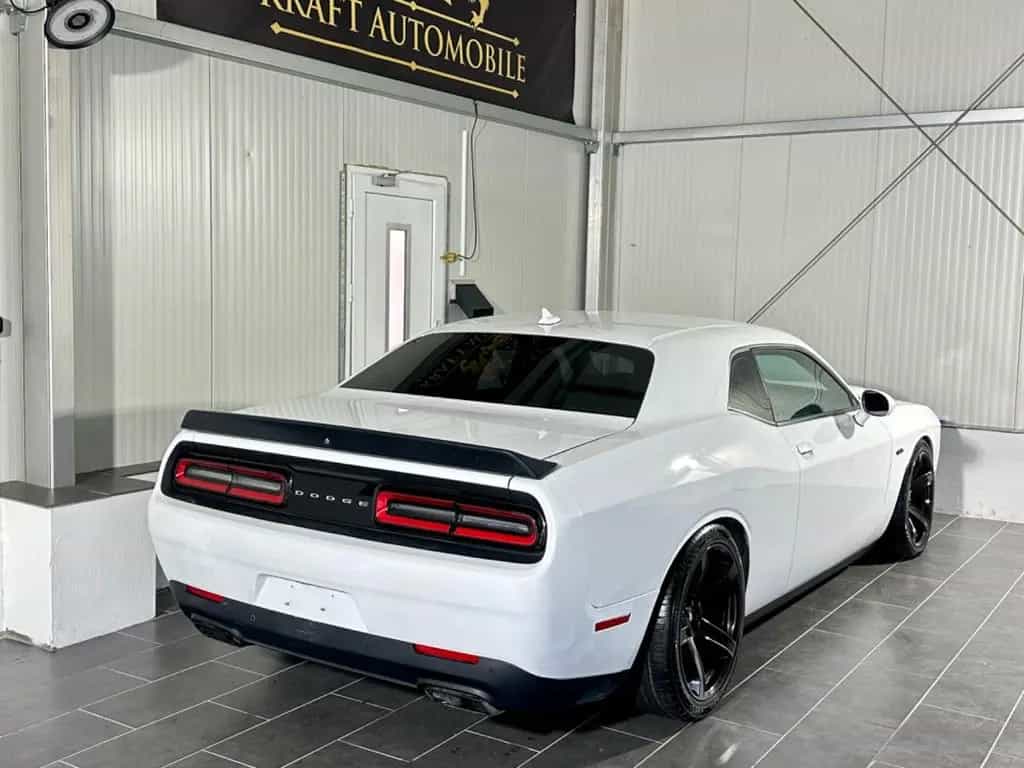 Dodge Challenger 6,2 V8-HELLCAT-H&R-LEDER-NAVI-EXTREM 02/2021-photo-10