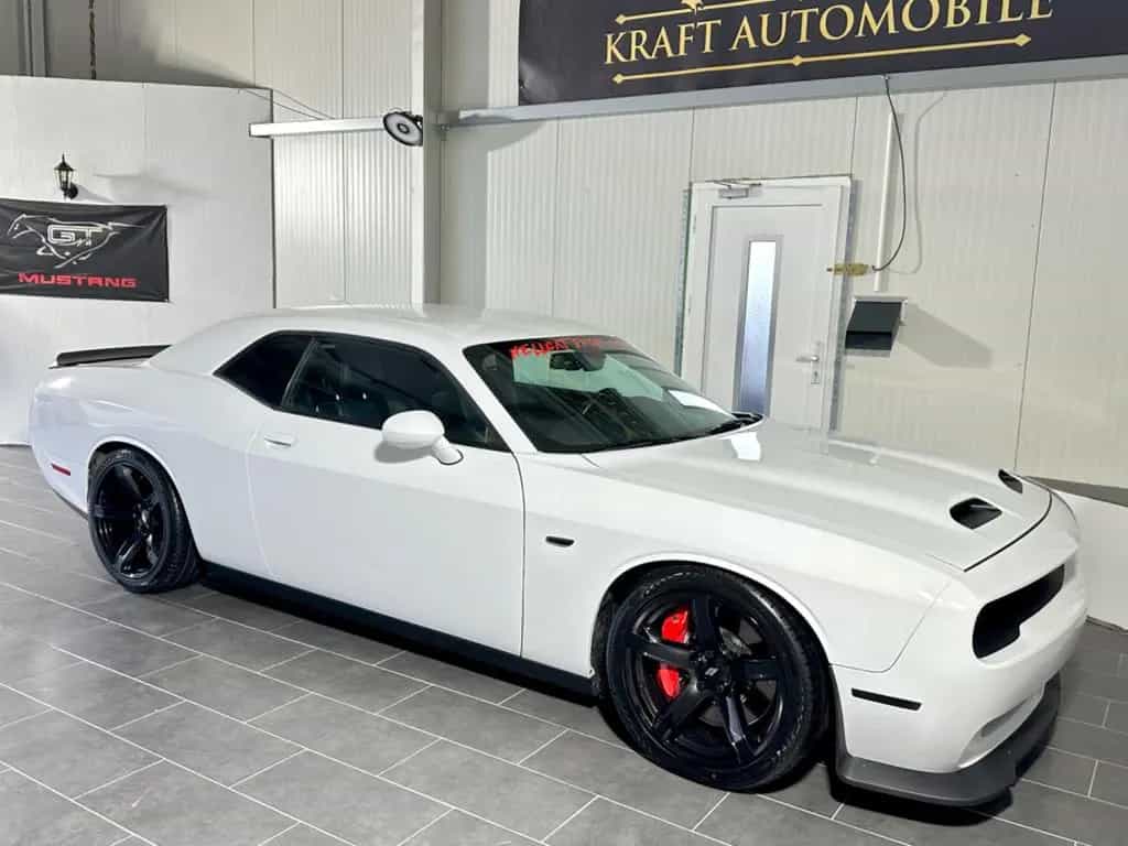 Dodge Challenger 6,2 V8-HELLCAT-H&R-LEDER-NAVI-EXTREM 02/2021-photo-11