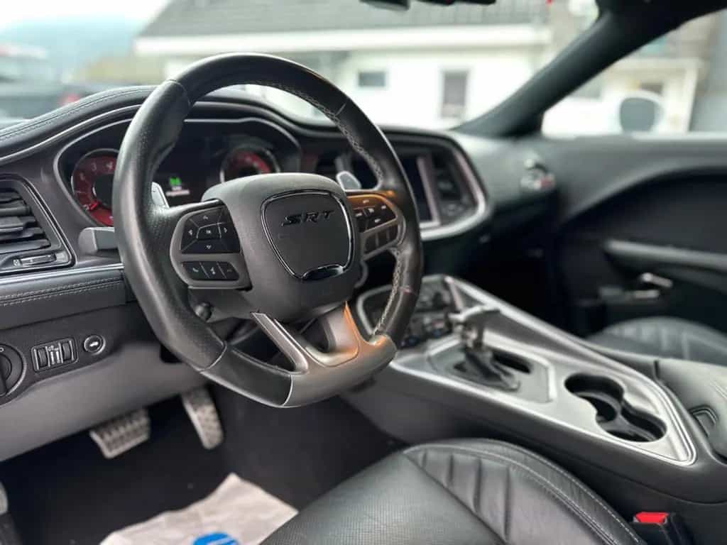 Dodge Challenger 6,2 V8-HELLCAT-H&R-LEDER-NAVI-EXTREM 02/2021-photo-17