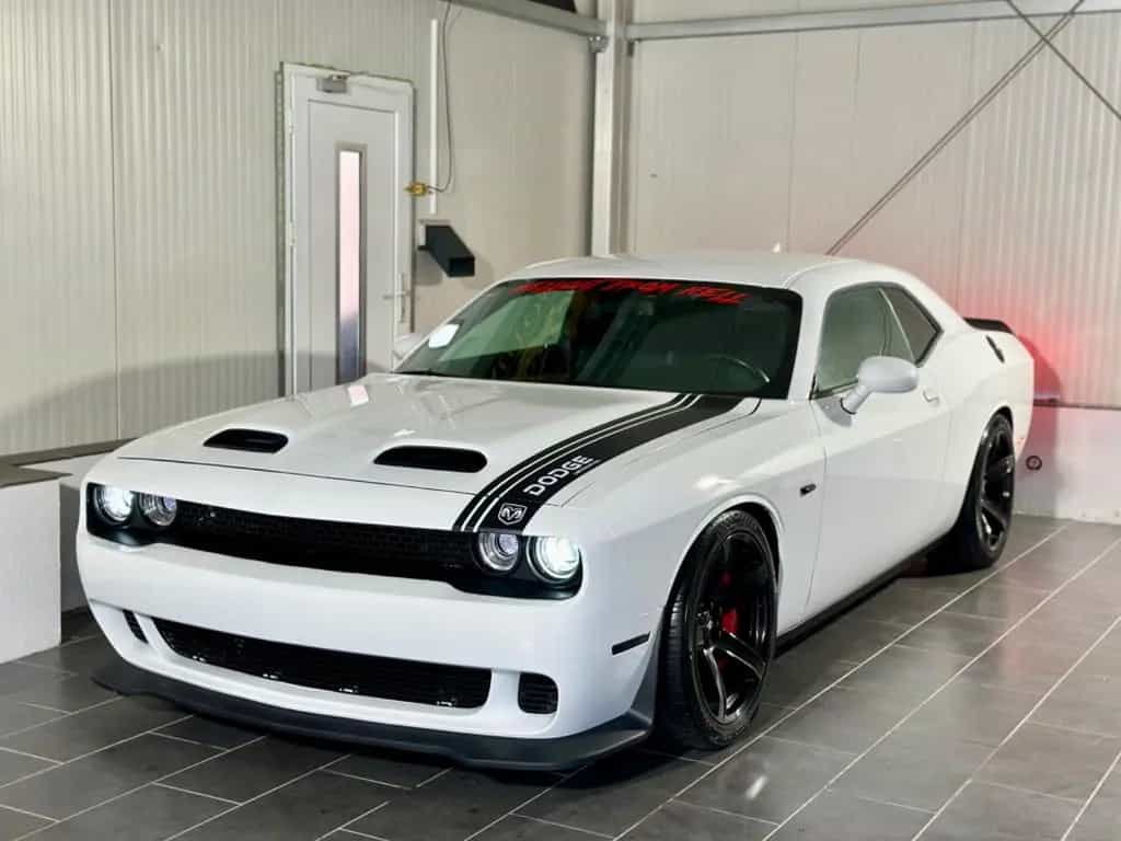 Dodge Challenger 6,2 V8-HELLCAT-H&R-LEDER-NAVI-EXTREM 02/2021-photo-4