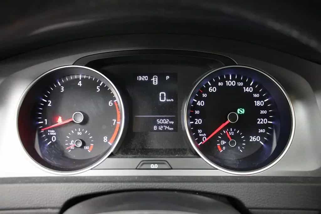 Volkswagen Golf VII 1.2 TSI DSG KLIMA SHZ LED 2.HD PDC V+H 08/2013-photo-16