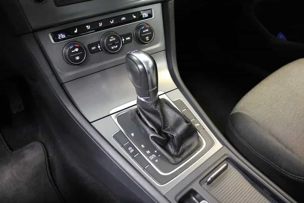 Volkswagen Golf VII 1.2 TSI DSG KLIMA SHZ LED 2.HD PDC V+H 08/2013-photo-20