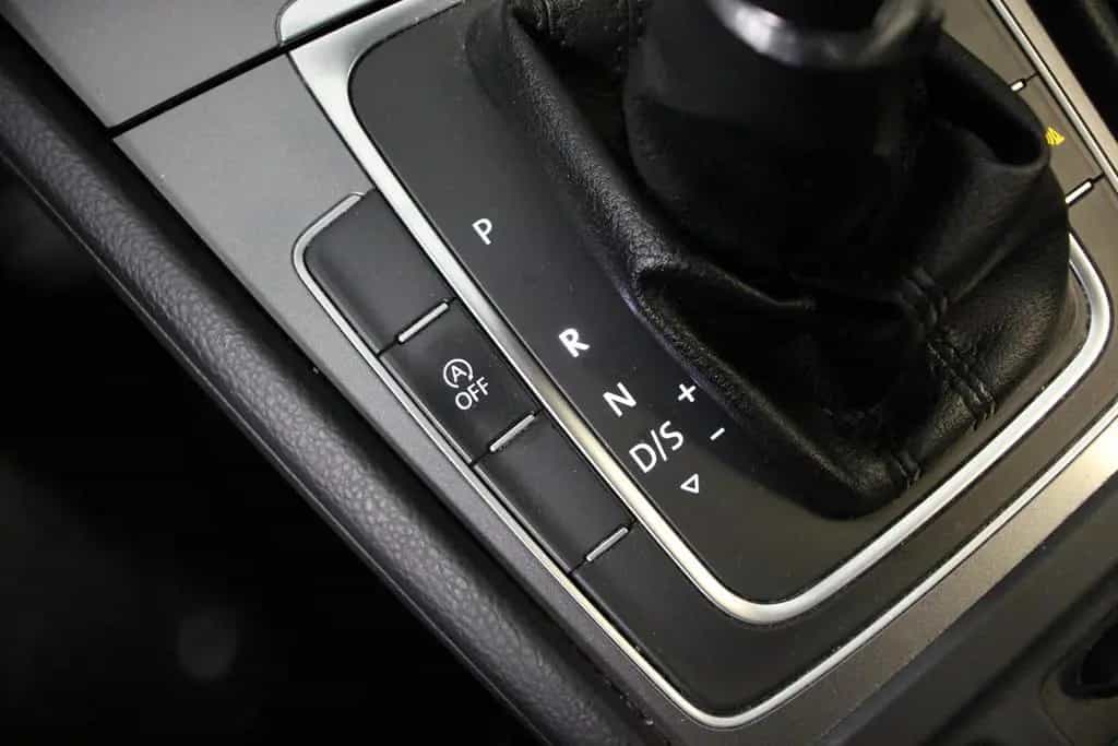 Volkswagen Golf VII 1.2 TSI DSG KLIMA SHZ LED 2.HD PDC V+H 08/2013-photo-22