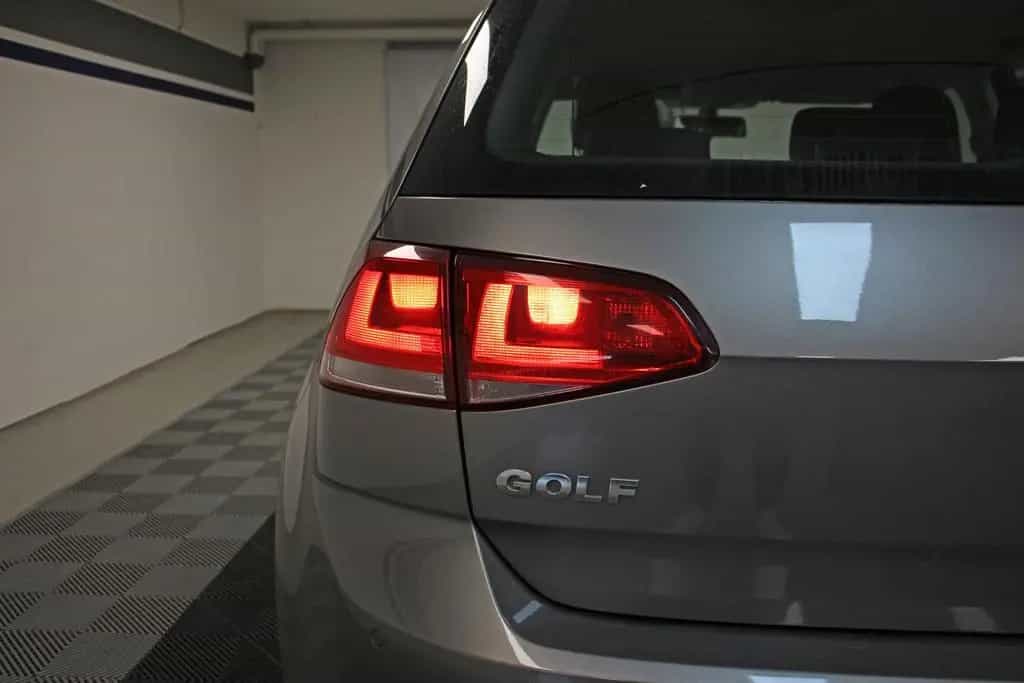 Volkswagen Golf VII 1.2 TSI DSG KLIMA SHZ LED 2.HD PDC V+H 08/2013-photo-24