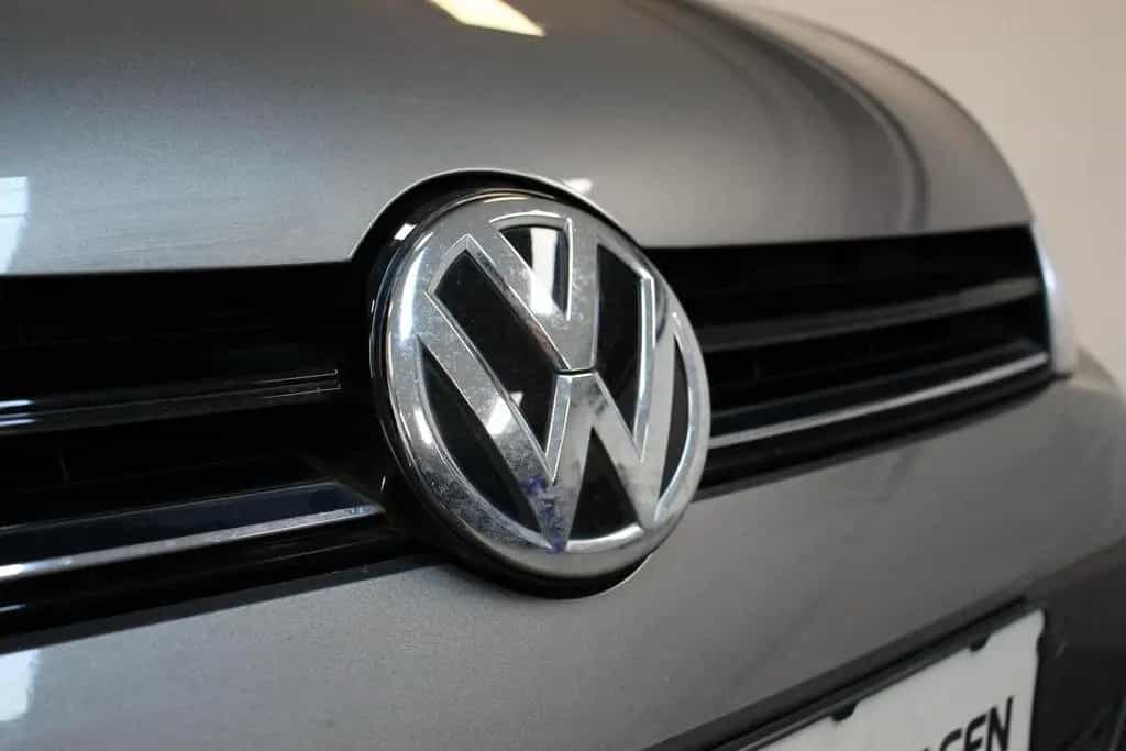 Volkswagen Golf VII 1.2 TSI DSG KLIMA SHZ LED 2.HD PDC V+H 08/2013-photo-25