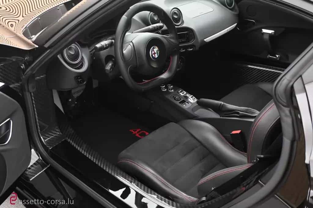 Alfa Romeo 4C *Carbon*10.379km*Classic Rims* Service history 06/2019-photo-10