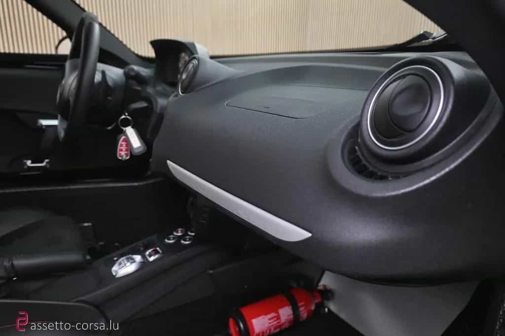 Alfa Romeo 4C *Carbon*10.379km*Classic Rims* Service history 06/2019-photo-26