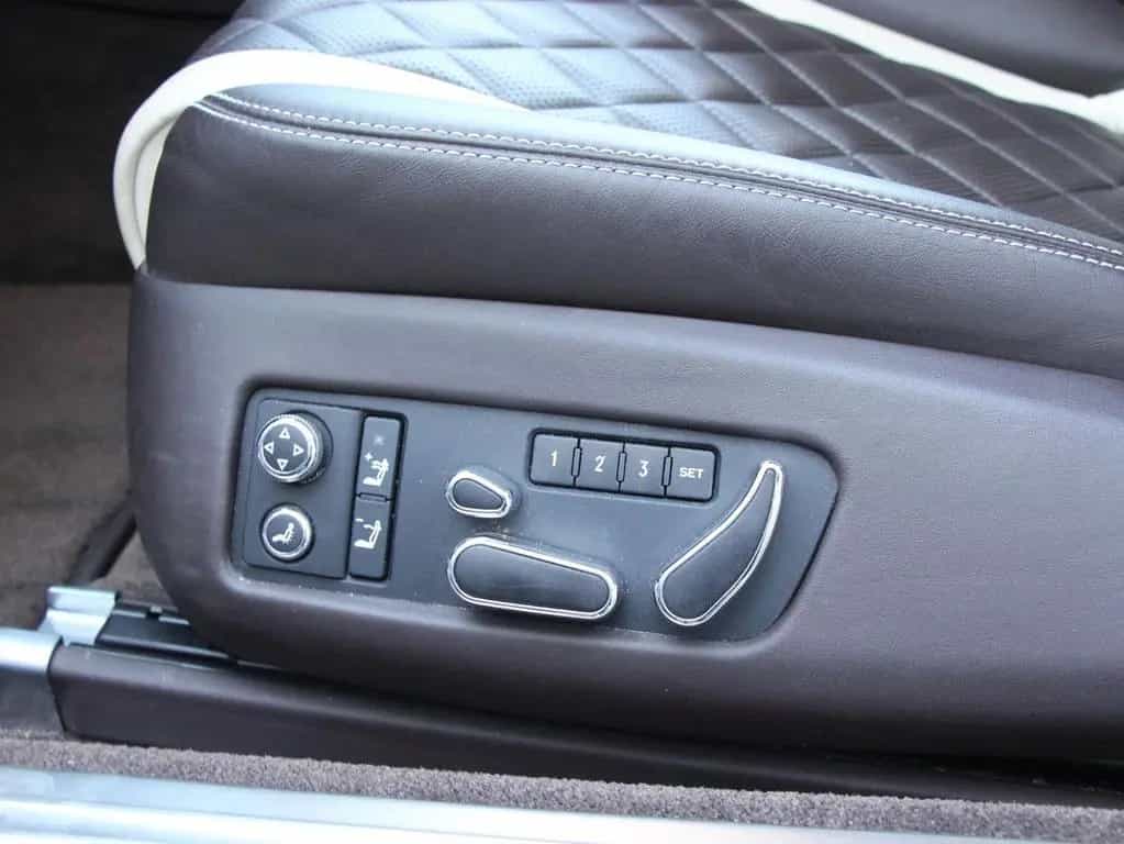 Bentley Continental GTC V8 Convertible 4.0 V8 | Mulliner 01/2018-photo-15