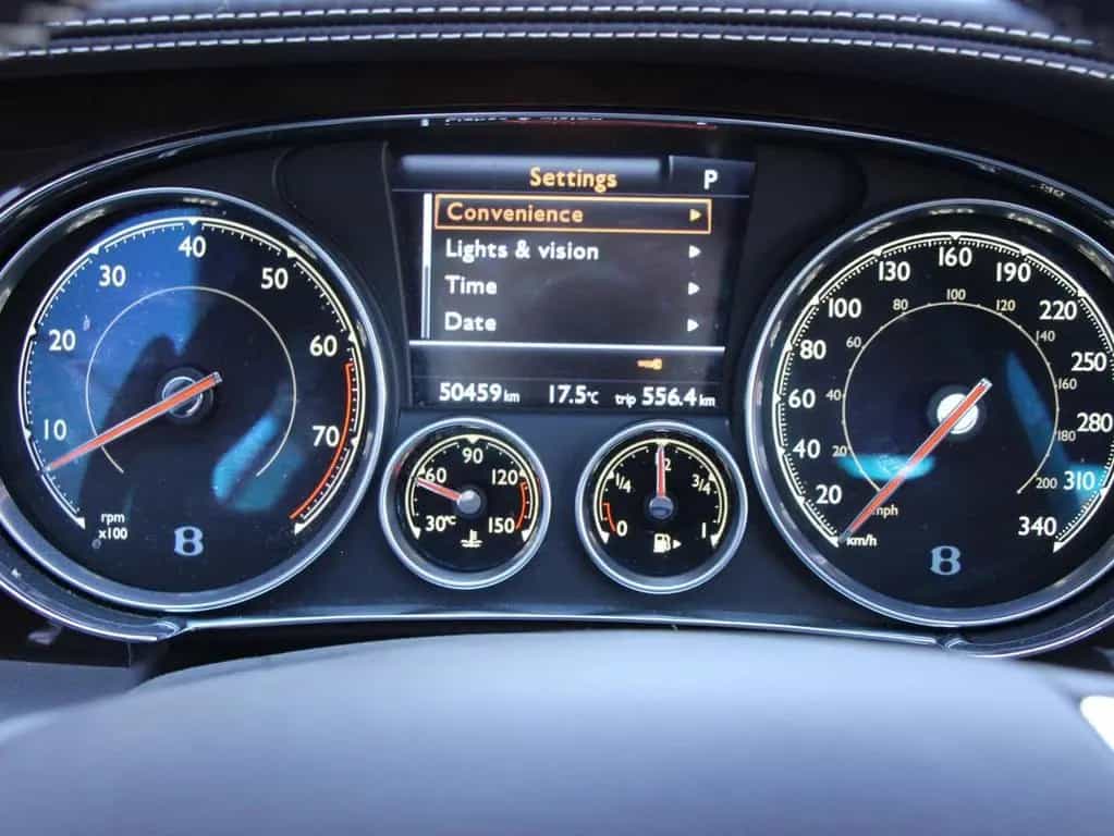 Bentley Continental GTC V8 Convertible 4.0 V8 | Mulliner 01/2018-photo-17