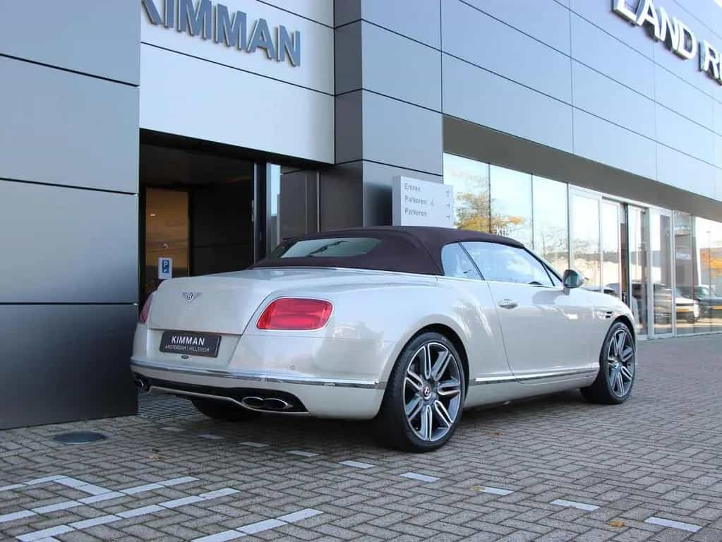 Bentley Continental GTC V8 Convertible 4.0 V8 | Mulliner 01/2018-photo-6