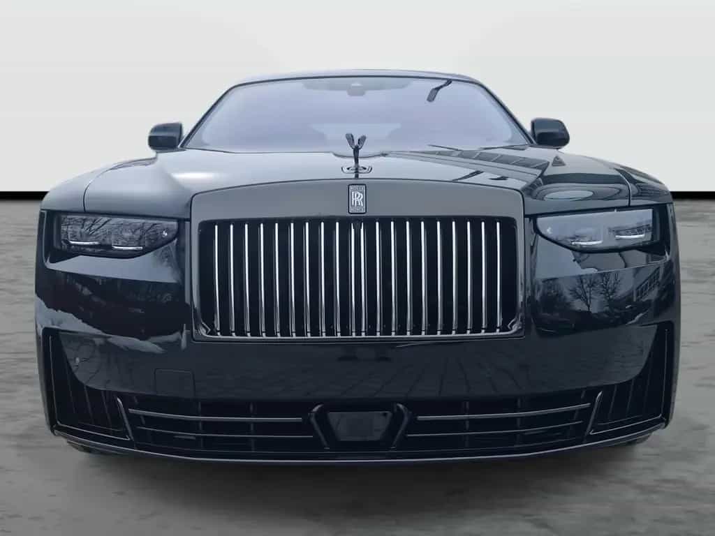 Rolls-Royce Ghost Black Badge null-photo-2
