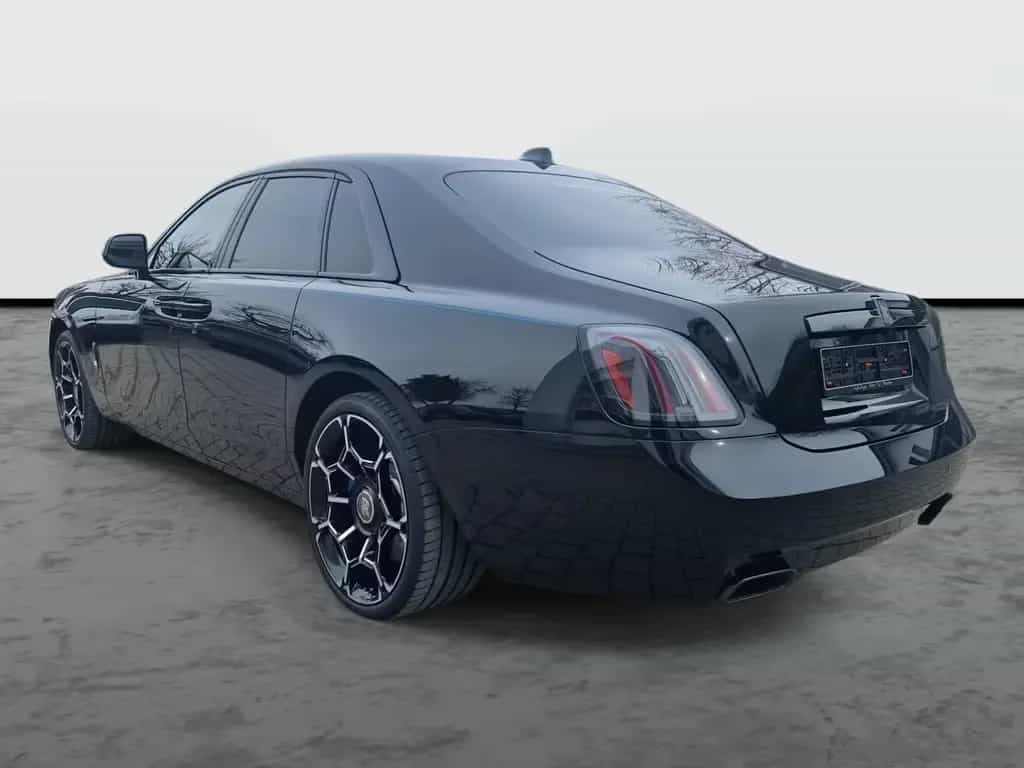 Rolls-Royce Ghost Black Badge null-photo-4