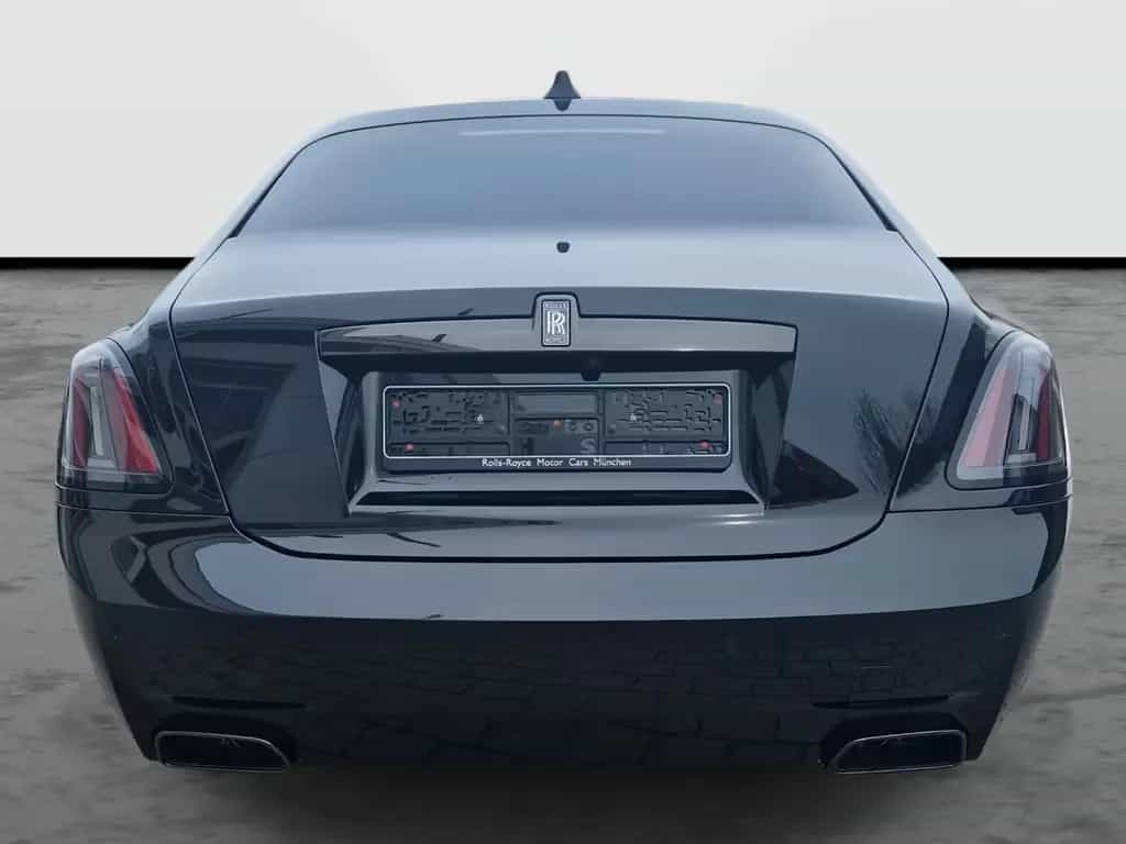 Rolls-Royce Ghost Black Badge null-photo-5