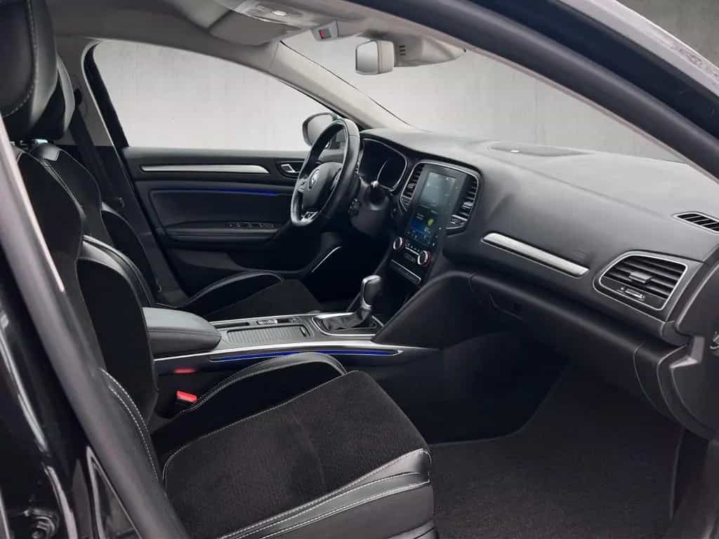 Renault Megane IV Grandtour GT-Line 02/2019-photo-10