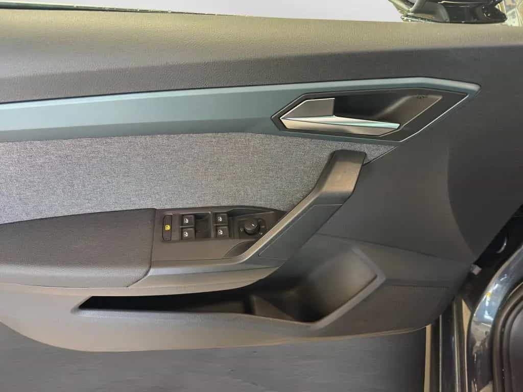 Seat Arona 1.0 TSI DSG Xperience LED NAVI ACC PARKASS 05/2025-photo-11