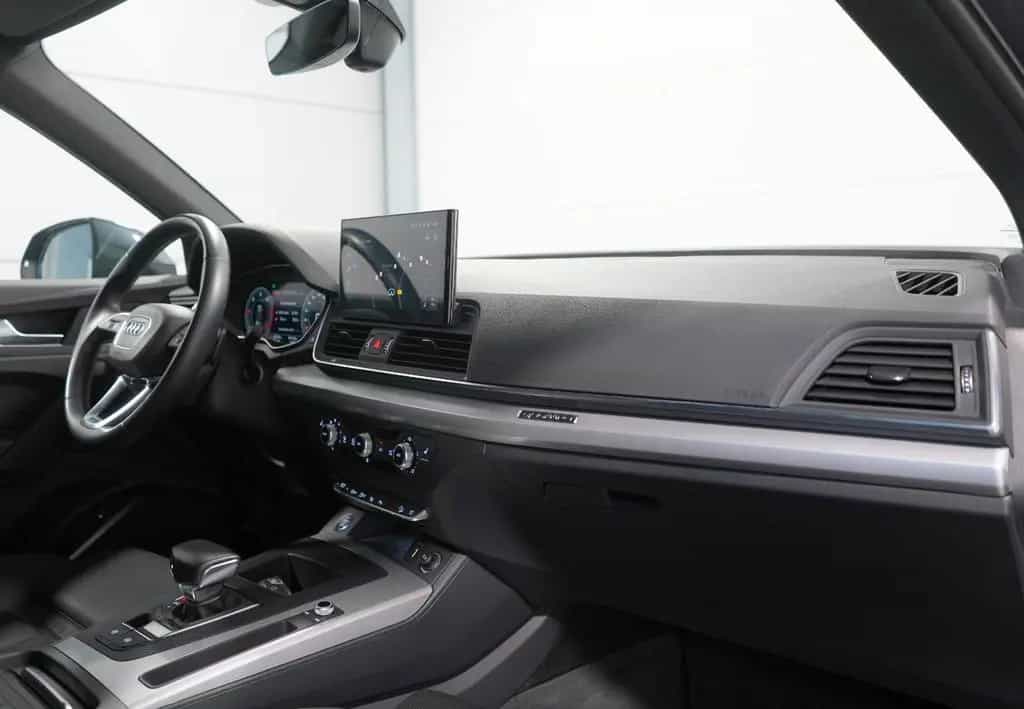 Audi Q5 40 TDI quattro S-Line *ACC*360°KAM*LED*1.HAND 11/2022-photo-24