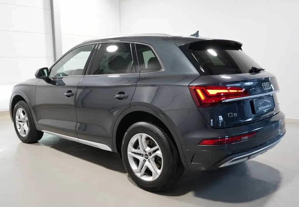 Audi Q5 40 TDI quattro S-Line *ACC*360°KAM*LED*1.HAND 11/2022-photo-3