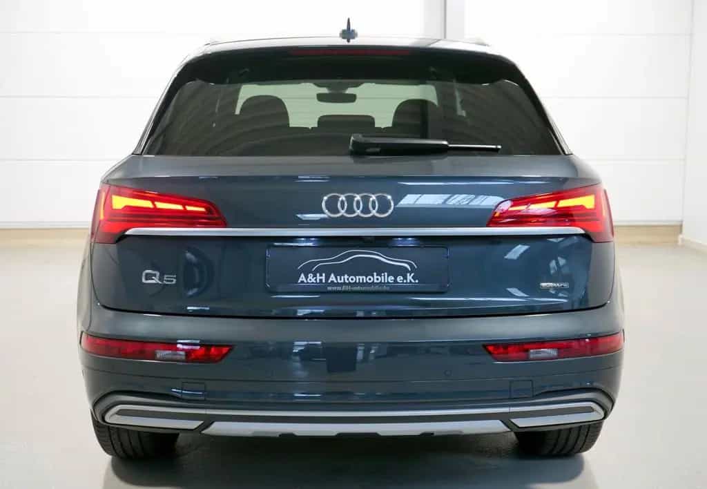Audi Q5 40 TDI quattro S-Line *ACC*360°KAM*LED*1.HAND 11/2022-photo-4