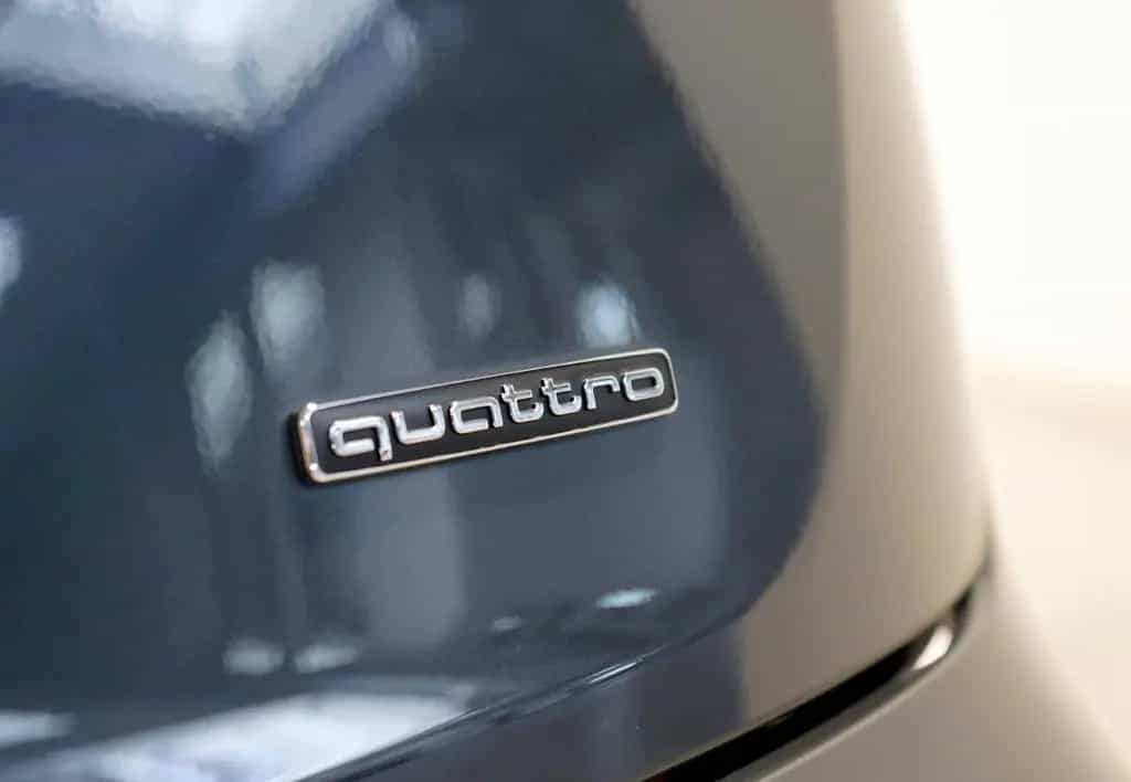 Audi Q5 40 TDI quattro S-Line *ACC*360°KAM*LED*1.HAND 11/2022-photo-8