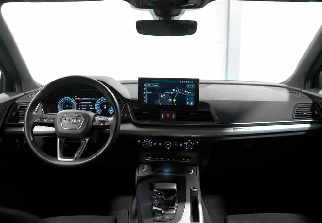 Audi Q5 40 TDI quattro S-Line *ACC*360°KAM*LED*1.HAND 11/2022-photo-9