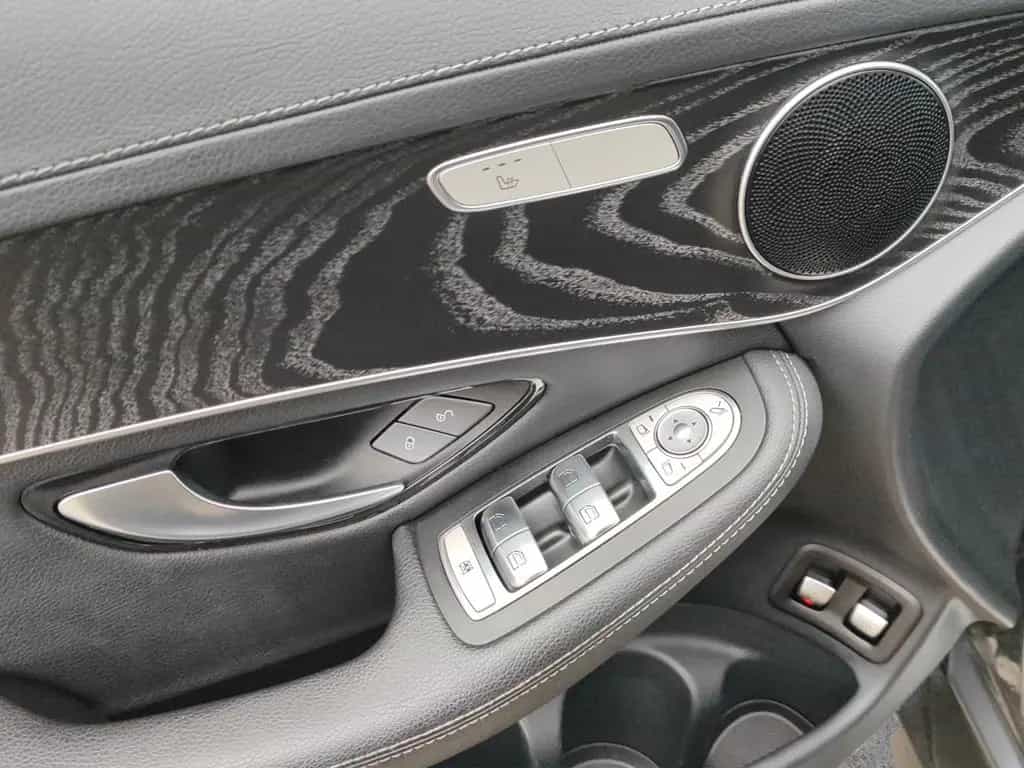 Mercedes-Benz GLC 200 AMG-Line*AHK*Allrad*LED*Shzg 06/2020-photo-11