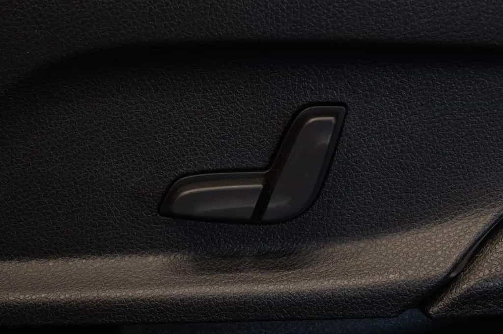 Mercedes-Benz GLC-Class 250d 4M|AMG-LINE|NIGHT-PAKET|ACC|LED|1.HAND 10/2018-photo-24