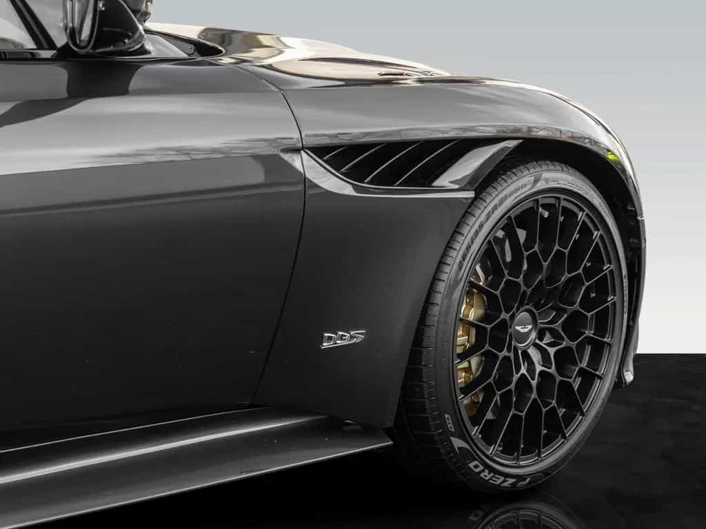Aston Martin DBS 770 Ultimate | Exterior Carbon | Q-Heritage 08/2024-photo-14